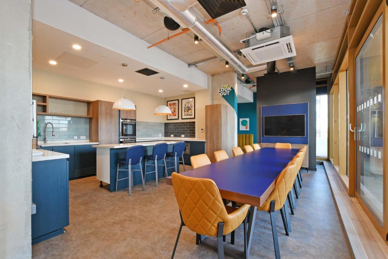 For Students Only And Ensuite Bedrooms With Shared Kitchen At Liv Student In Apartment Sheffield
