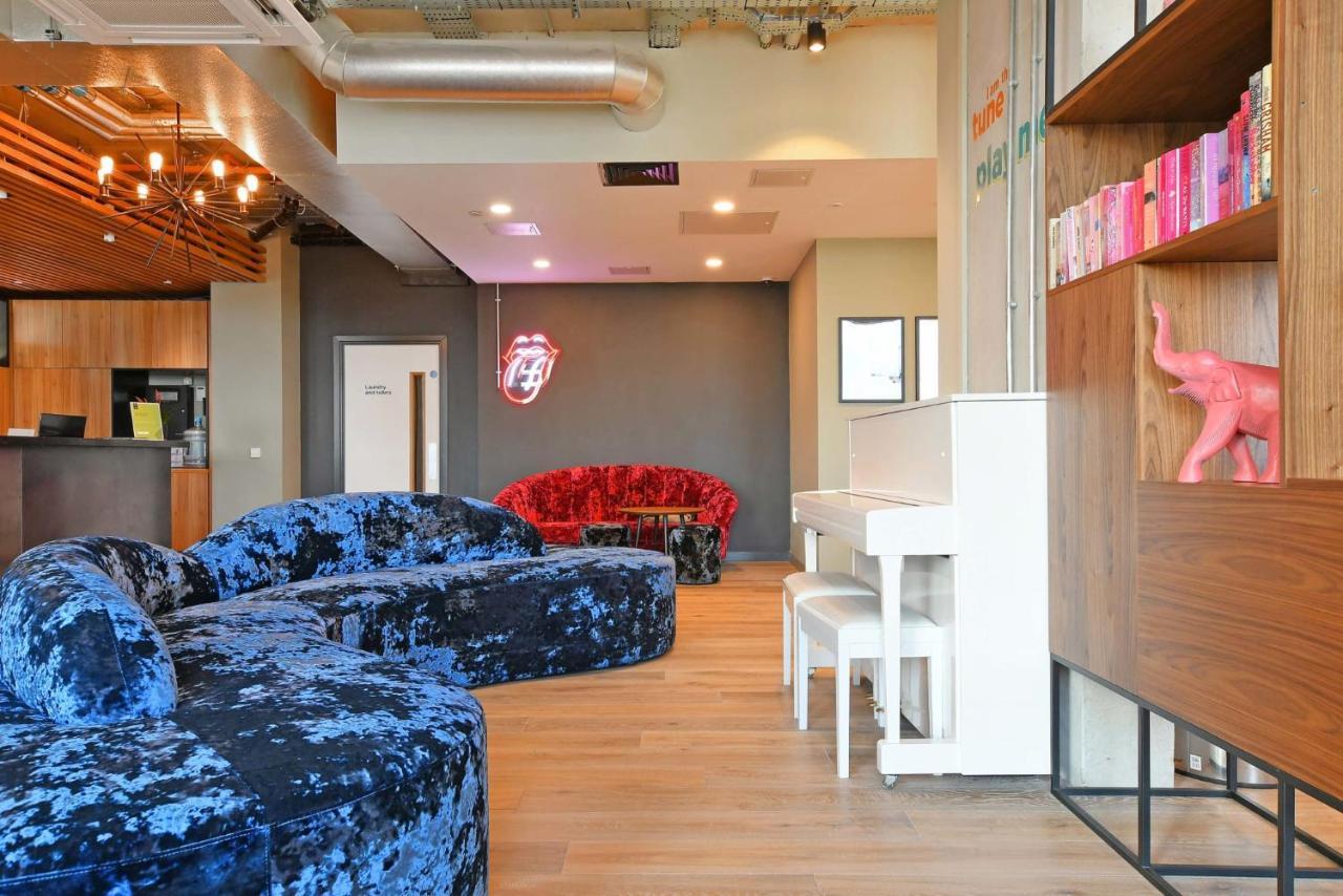 For Students Only And Ensuite Bedrooms With Shared Kitchen At Liv Student In Sheffield