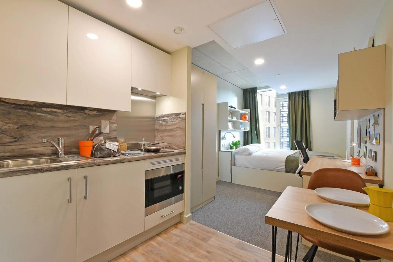 For Students Only And Ensuite Bedrooms With Shared Kitchen At Liv Student In Apartment Sheffield
